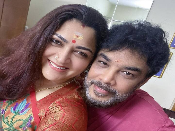 திருமணத்திற்கு முன்னர் இந்த ஜோடி 5 ஆண்டுகளாக காதலித்து வந்துள்ளனர்