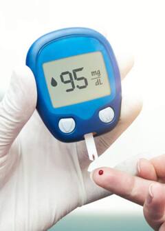 Diabetes Control: मीठा खाकर बढ़ गया है ब्लड शुगर लेवल, अपनाएं ये घरेलू उपाय, तुरंत कंट्रोल करें डायबिटीज