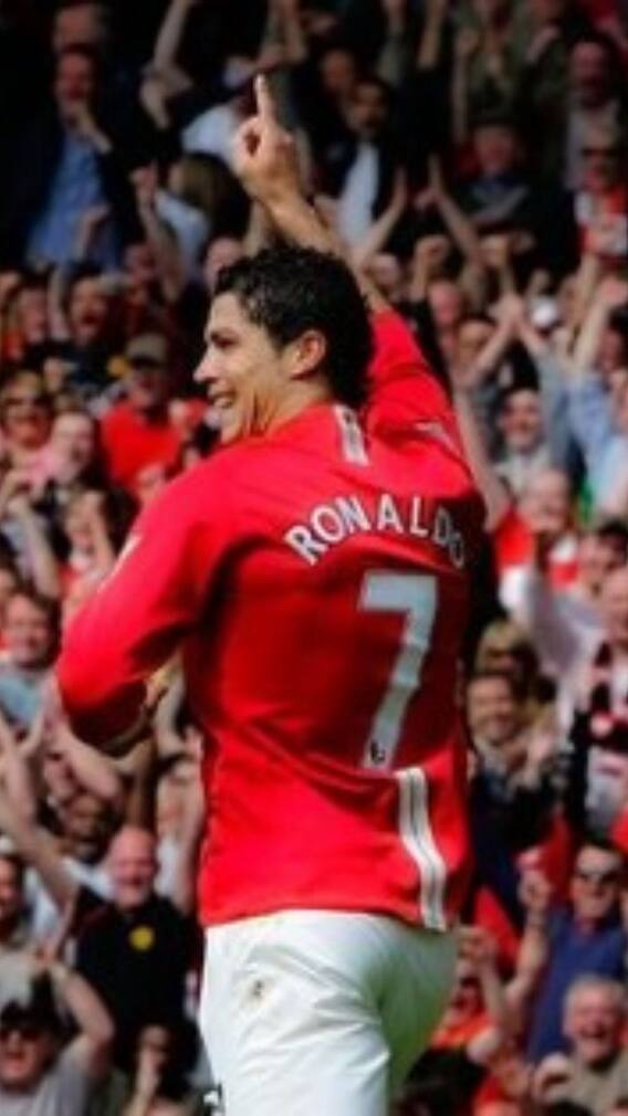 আন্তর্জাতিক ফুটবলে সর্বোচ্চ গোলের রেকর্ড রোনাল্ডোর