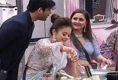 Siddharth Shukla : सिद्धार्थच्या निधनानं रश्मी देसाईला मोठा धक्का, जुने फोटो शेअर करत भावूक पोस्ट