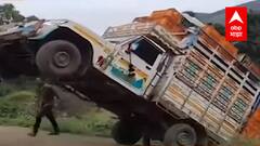 Nashik : क्षमतेपेक्षा अधिक माल भरल्यानं Tempo ची पुढील चाक हवेत, अतीवजनामुळे टेम्पोला अपघात