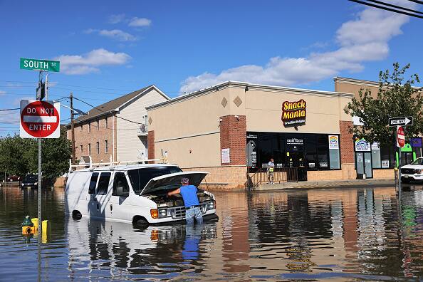 Hurricane Ida: 'Historic' Flash Floods Submerge New York & Nearby Areas, At Least 44 Dead Hurricane Ida: 'Historic' Flash Floods Submerge New York & Nearby Areas, At Least 44 Dead