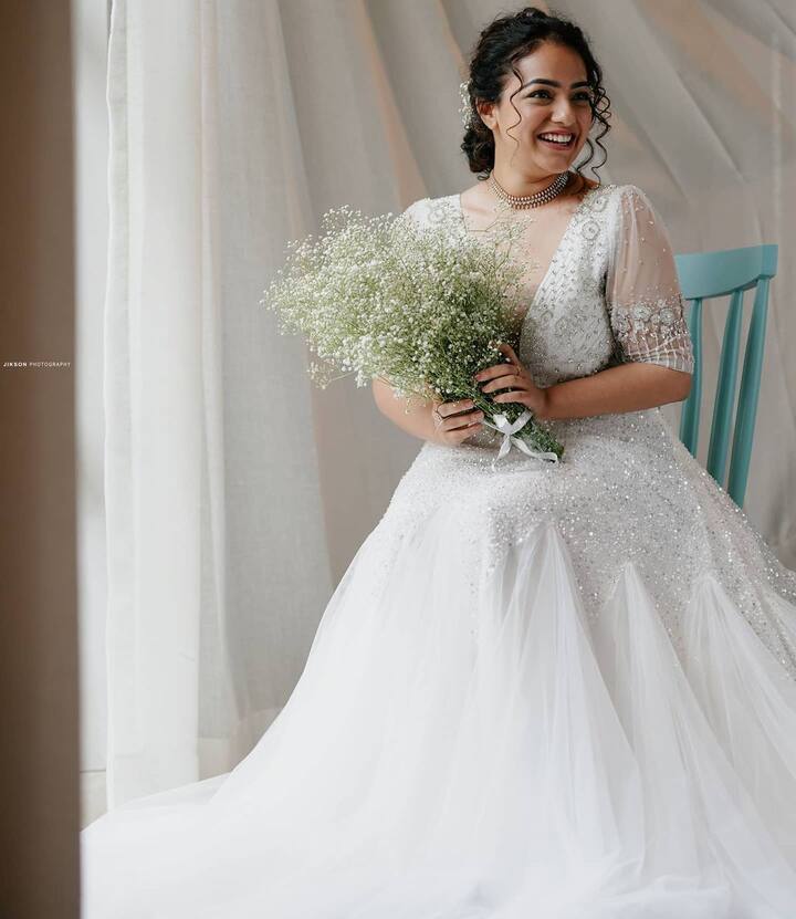 నిత్యా మీనన్.. ఈ పేరు తెలియని సౌత్ ఇండియన్ ఉండరు. ఇటు నటన అటు అందంతో ఎంతోమంది అభిమానులను పొందింది. (Image courtesy - Instagram)