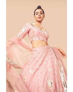 Samantha Pics: కొత్త అవతారంలో అక్కినేనివారి కోడలు.. జట్టును ముడేసి మురిపిస్తున్న ముద్దుగుమ్మ