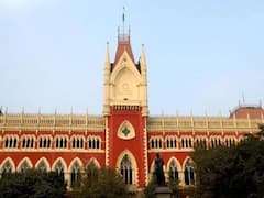 Calcutta High Court: ২০১৪ সালের প্রাথমিক টেটে ৬টি প্রশ্ন ভুল, মানিক ভট্টাচার্যকে ৩ লক্ষ ৮০ হাজার টাকা জরিমানার নির্দেশ হাইকোর্টের