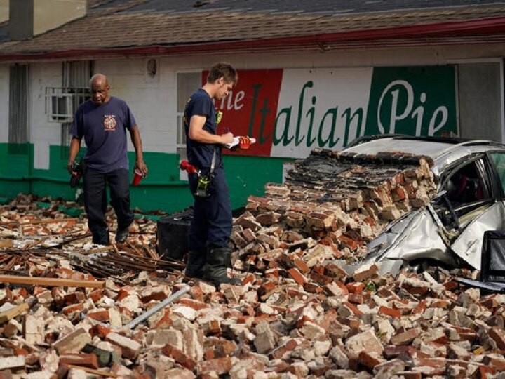 Hurricane Ida New York: அமெரிக்காவில் ஐடா ஏற்படுத்திய வரலாறு காணாத வெள்ளம்: 44 பேர் பலி!