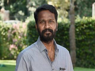 நாளை இயக்குனர் வெற்றிமாறன் பிறந்தநாள்: பாடல்களை போட்டு இன்றே கொண்டாடலாமே!