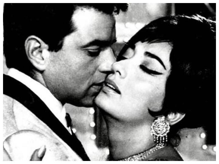 Dharmendra was rejected for Love In Simla opposite Sadhana says I was called for a screen test to be her first hero Sadhana की फिल्म Love In Simla के लिए जब Dharmendra को किया गया Reject