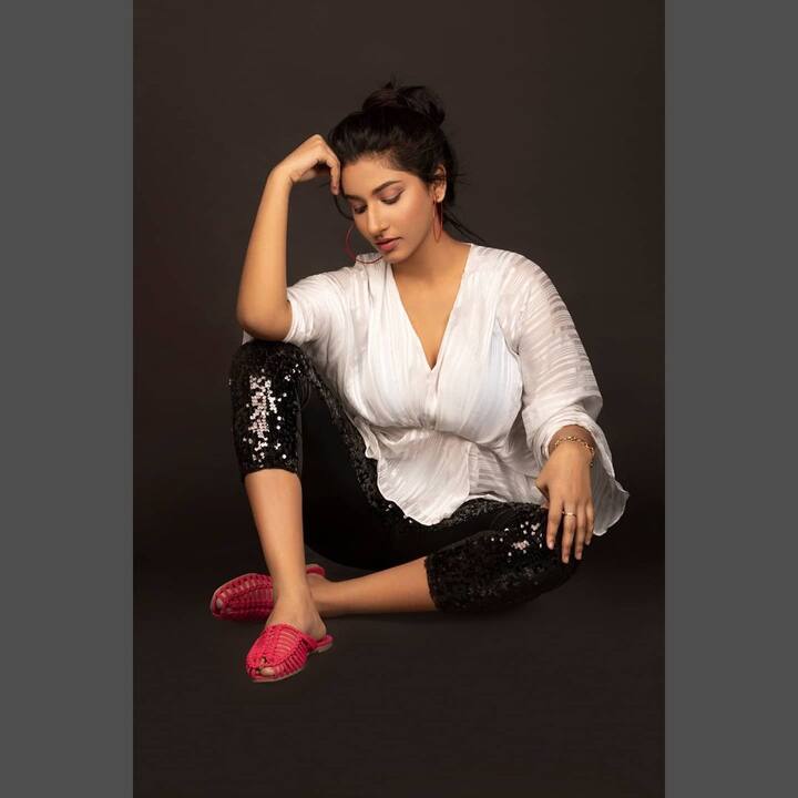 విష్ణు ప్రియ లేటెస్ట్ ఫొటోలు (Image Credit: Vishnu Priya/Instagram)
