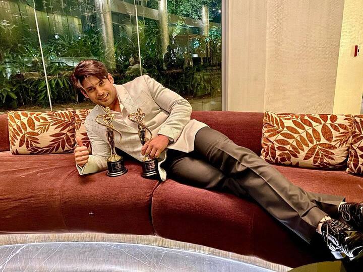 सिद्धार्थ शुक्ला ने अपने सालों लम्बे करियर में कई अवॉर्ड जीते थे. वो इन्हें खूब सजाकर रखते थे.