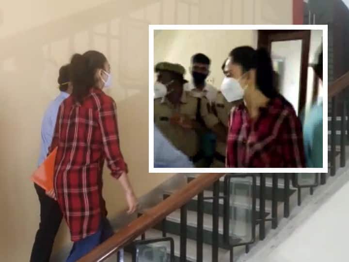 Tollywood Drugs Case: Actress Rakul Preet Singh Appear before ED Tollywood Drugs Case: ఈడీ ముందుకు రకుల్ ప్రీత్ సింగ్.. నాడు బాలీవుడ్.. నేడు టాలీవుడ్ కేసులో!