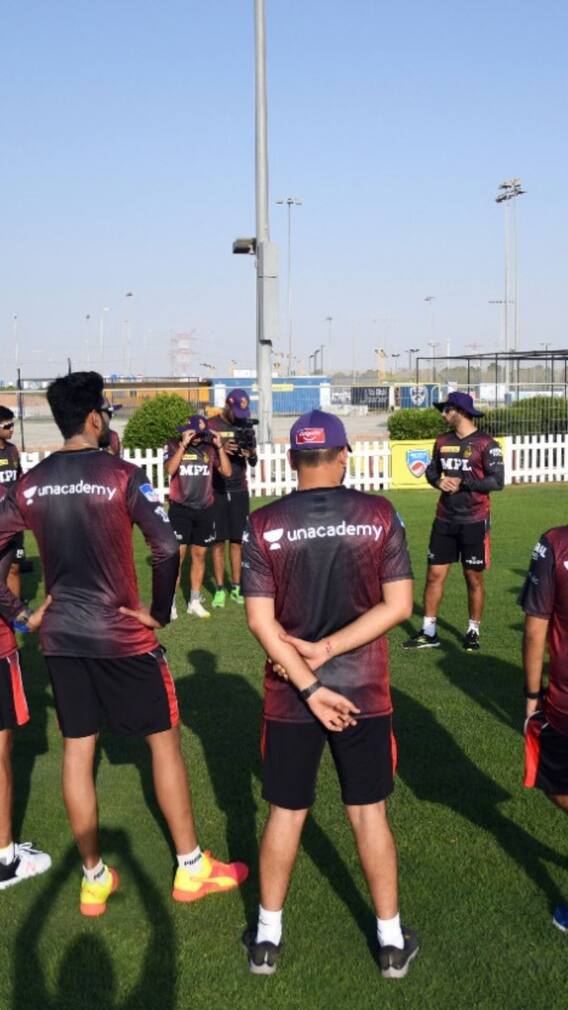 আমিরশাহিতে অনুশীলন শুরু কেকেআরের