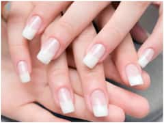 Nails Care Tips: इन घरेलू तरीकों को अपनाकर नाखूनों को बनाएं खूबसूरत और लंबे