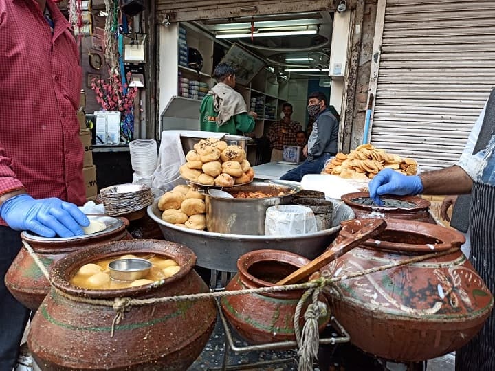 this Kanji Vada of Old Delhi Keep the digestion Chandni Chowk Food: पुरानी दिल्ली गए और यहां का कांजी वड़ा नहीं चखा तो कुछ नहीं चखा