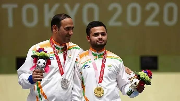 Haryana announces reward for gold medallist manish and silver medalist-singhraj adhana in  shooting at tokyo Tokyo Paralympic 2020: ગોલ્ડન બોય મનીષ નરવાલ અને સિલ્વર વિજેતા સિંઘરાજ પર ઇનામનો વરસાદ