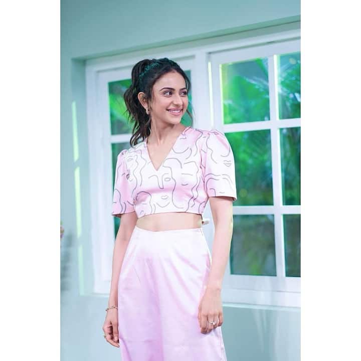 साल 2017 मध्ये तेलंगणाच्या अधिकाऱ्यांनी 30 लाखांचं ड्रग्ज जप्त केलं होतं. यात 12 गुन्हे दाखल केले होते. (photo courtesy : @rakulpreet/IG)