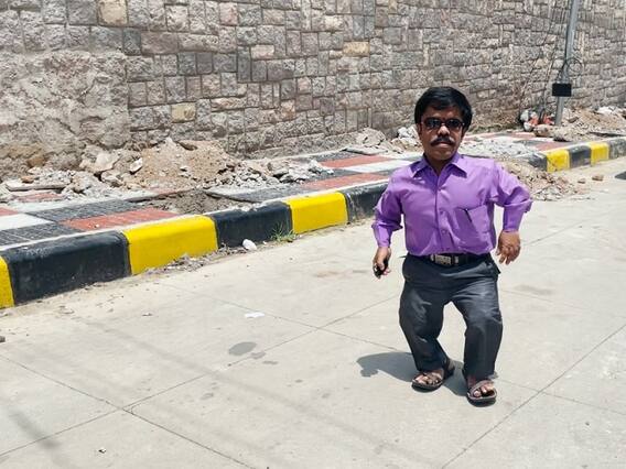 కాన్ఫిడెన్స్‌కు కేరాఫ్ అడ్రస్.. ఈ మూడడుగుల బుల్లెట్