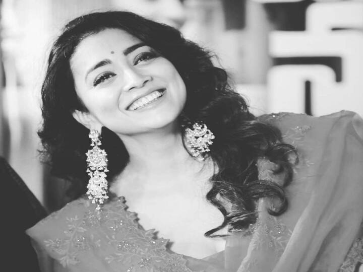 கேளாமல் கையிலே வந்தாயே காதலே கேட்டு ரசித்த பாடல் ஒன்றை மீண்டும் இன்று ஞாபகம் தூண்ட