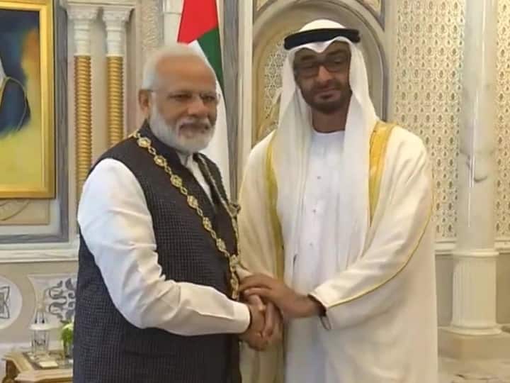 PM Modi telephone conversation with Crown Prince of Abu Dhabi Sheikh Mohd bin Zayed Al Nahyan पीएम मोदी ने अबु धाबी के क्राउन प्रिंस शेख मोहम्मद बिन जायद अल नाहयान से फोन पर की बात, इन मुद्दों पर हुई चर्चा