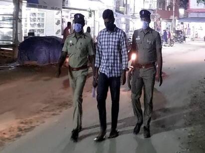 Lover arrested for throwing acid on groom near Ambur காதலி திருமணத்தை நிறுத்தவே மாப்பிள்ளை மீது ஆசிட் வீசினேன்... ஒருதலை காதலன் வாக்குமூலம்!