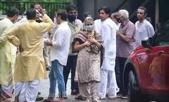 Sidharth Shukla Death: ਸਿਧਾਰਥ ਸ਼ੁਕਲਾ ਦੀ ਮਾਂ ਨੂੰ ਸਦਮੇ 'ਚ ਦੇਖ ਹਰ ਕੋਈ ਬੋਲਿਆ, 'ਰੱਬ ਇਹ ਦਿਨ ਕਿਸੇ ਨੂੰ ਦਿਖਾਵੇ'