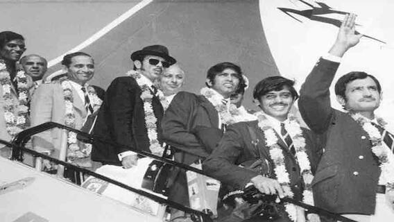 London: লন্ডনের আনাচে-কানাচে ১৯৭১-এর নস্টালজিয়া, ওভালে ফিরল ৫০ বছর আগের ইতিহাস | Bangla News