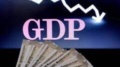 GDP: নোটবন্দির পর থেকেই নড়বড়ে অর্থনীতি, মনে করেন অভিরূপ সরকার| Bangla News