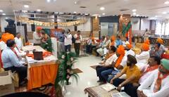 ਬਠਿੰਡਾ ਭਾਜਪਾ ਨੇ ਕੀਤੀ ਵਿਧਾਨ ਸਭਾ ਚੋਣਾਂ ਨੂੰ ਲੈ ਕੇ ਬੈਠਕ, ਵਿਰੋਧ ਕਰਨ ਪਹੁੰਚੇ ਕਿਸਾਨ