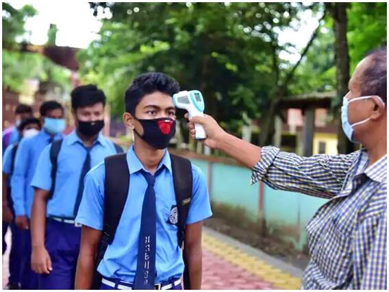 As Schools Reopen Across India, Here's How Parents Can Deal With Concerns Over Sending Children