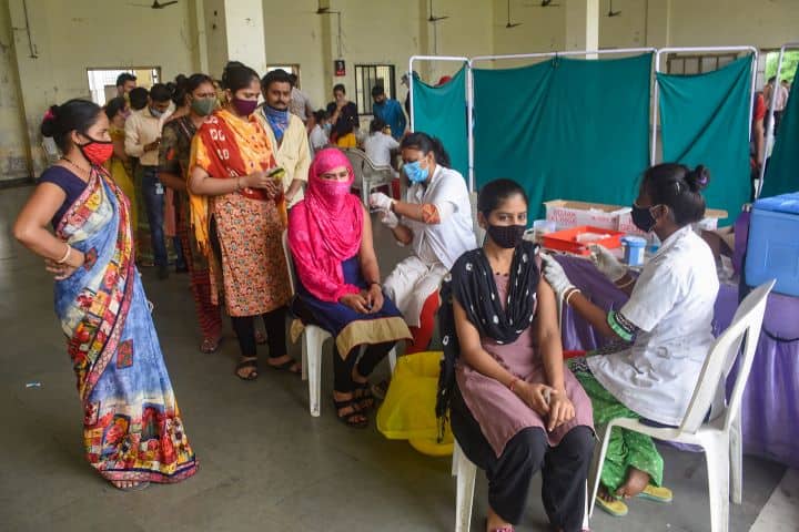 Corona Cases September 5 India Clocks Over 42K Coronavirus Cases In Last 24 Hrs As Kerala Continues To Bulk Infections India Clocks Over 42K Coronavirus Cases In Last 24 Hrs As Kerala Continues To Record Bulk Infections