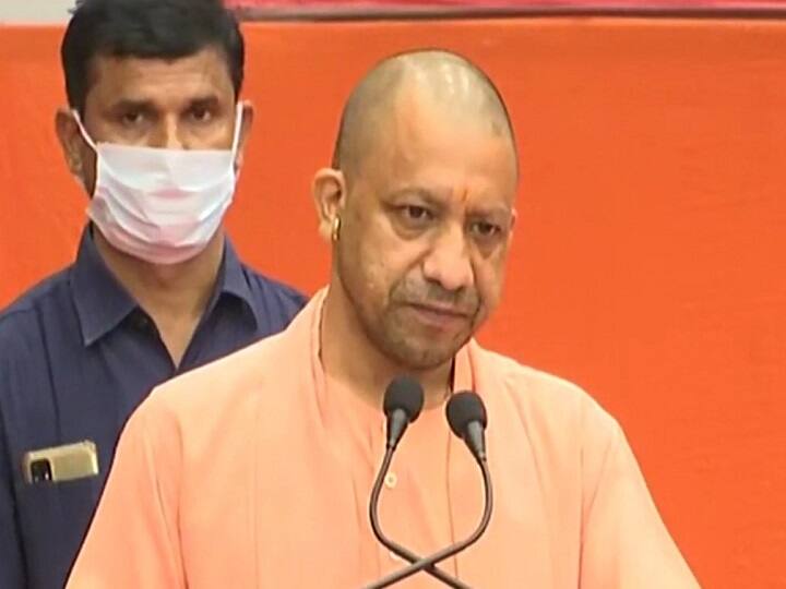 Prabudh Sammelan: सीएम योगी बोले- सनातन धर्म का केंद्र रही है काशी, होती है गर्व की अनुभूति