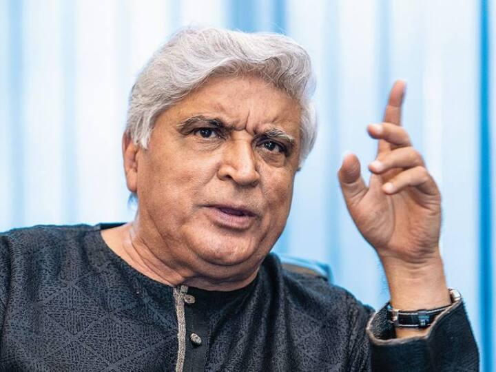 Javed Akhtar said every democratic government should refuse to recognise and condemn Taliban Javed Akhtar on Taliban: तालिबान से 'हाथ मिलाने' को तैयार देशों को लेकर जावेद अख्तर ने कही ये बात