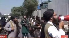 Afghanistan: স্ব-অধিকার সুরক্ষার দাবিতে আজও কাবুলের রাস্তায় বিক্ষোভে সামিল আফগান মহিলারা | Bangla News