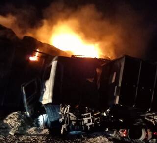 Arvalli : મોડાસા પાસે બે ટ્રક વચ્ચે અકસ્માત થતાં ફાટી નીકળી આગ, ડ્રાઇવર-ક્લિનર બળીને ભડથું