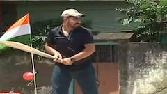 Kolkata: অনিশ্চিত আফগানিস্তানের ভবিষ্যৎ, দুশ্চিন্তার মধ্যেই প্রীতি ক্রিকেট ম্যাচ খেললেন কলকাতার আফগানরা | Bangla News