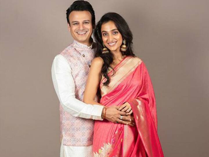 विवेक ने कर्नाटक के मंत्री जीवाराज अल्वा की बेटी प्रियंका अल्वा से शादी की है. वह अपनी पत्नी के साथ काफी खुश हैं और दोनों क्वालिटी टाइम स्पेंड कर रहे हैं.