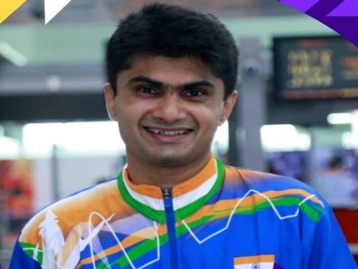 Tokyo Paralympics: Indian Para shuttler Suhas Yathiraj wins silver medal in Men's Singles SL4 Para Badminton Event Tokyo Olympics | டோக்கியோ பாராலிம்பிக்: பாரா பேட்மிண்டனில் வெள்ளி வென்று அசத்திய ஐஏஎஸ் அதிகாரி சுஹாஸ்