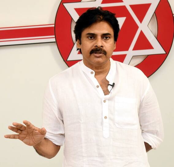 Pawan kalyan: టీచర్స్ డే శుభాకాంక్షలు చెప్పిన పవన్ కల్యాణ్.. ఉపాధ్యాయులకు పురస్కారాలు అందజేయాలి