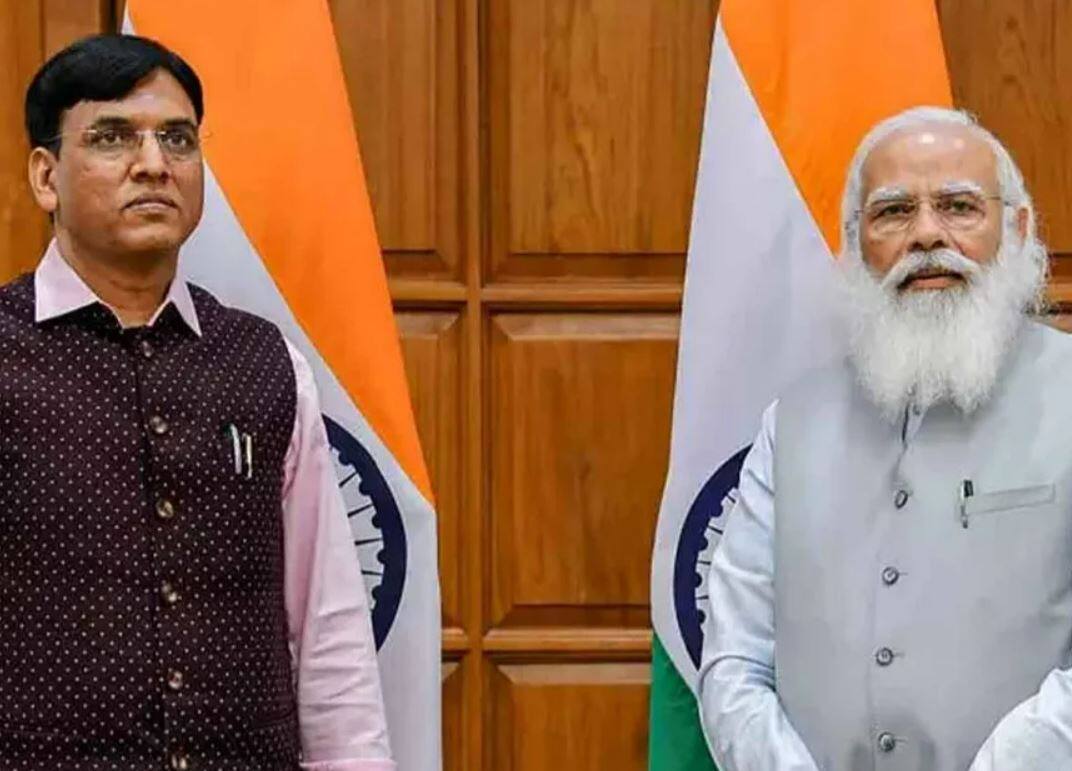 Nipah Virus: Central Government has rushed a team to Kerala to support the State govt tweets Mandaviya Nipah Virus:  કેરળમાં નિપા વાયરસ મળતાં મોદી સરકાર પણ એક્શનમાં, આરોગ્ય મંત્રી માંડવિયાએ શું કર્યું મોટું એલાન ?