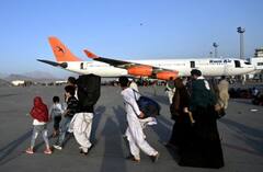 Afghanistan से आए लोगों की भारत सरकार से मांग, कहा - जो वहां फंसे हैं, उन्हें भी भारत लाया जाए