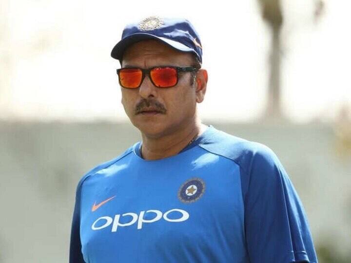 Indian Cricket team coach ravi shastri tested positive for corona positive, know in details Ravi Shastri Test Positive: ਟੀਮ ਇੰਡੀਆ ਦੇ ਕੋਚ ਰਵੀ ਸ਼ਾਸਤਰੀ ਨੂੰ ਹੋਇਆ ਕੋਰੋਨਾ, ਸ਼ਾਸਤਰੀ ਸਣੇ 4 ਮੈਂਬਰ ਆਈਸੋਲੇਟ 