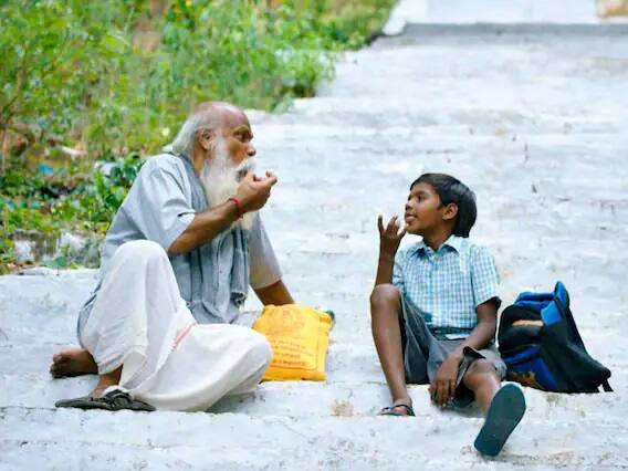 K.D: यूडली फिल्म्स (Yoodlee Films) कडून हृदयस्पर्शी तामिळ कथा 'KD' जे दोन पिढ्यांचे नायक आपआपल्या जीवनातील कथांनी जोडतात. मधुमिताने या चित्रपटाचे दिग्दर्शन केले आहे. रामास्वामी आणि नागविशाल या चित्रपटात मुख्य भूमिकेत आहेत. नागा विशालला खेळकर मुलाच्या भूमिकेसाठी सर्वोत्कृष्ट बाल अभिनेता श्रेणीमध्ये राष्ट्रीय पुरस्कार मिळाला.