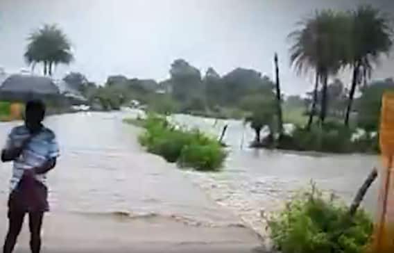 Heavy Rains: వానలే వానలు.. పొంగుతున్న వాగులు, వంకలు