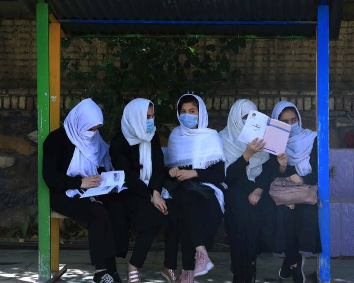 Once again the brutal face of Taliban came to the fore, this rule made for girls studying in universities फिर सामने आया तालिबान का क्रूर चेहरा, यूनिवर्सिटीज में पढ़ने वाली लड़कियों के लिए बनाए यह नियम