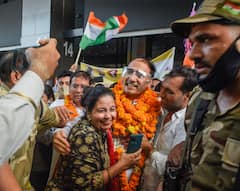 In Pics: India's Triumphant Paralympic Athletes Return Home To Rousing Reception