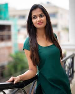 Big Boss Ariyana: బిగ్ బాస్ బ్యూటీ స్టైలిష్ అవతార్.. ఫోటోలు వైరల్