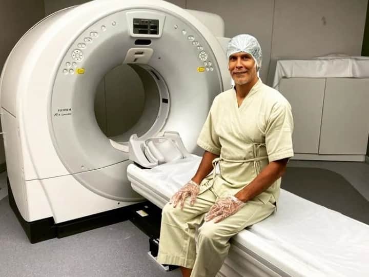Seeing fitness problem Milind Soman arrived for CT scan shared report with fans Milind Soman Fitness: फिटनेस प्रॉब्लम देखते हुए CT Scan कराने पहुंचे मिलिंद सोमन, फैंस के साथ शेयर की रिपोर्ट