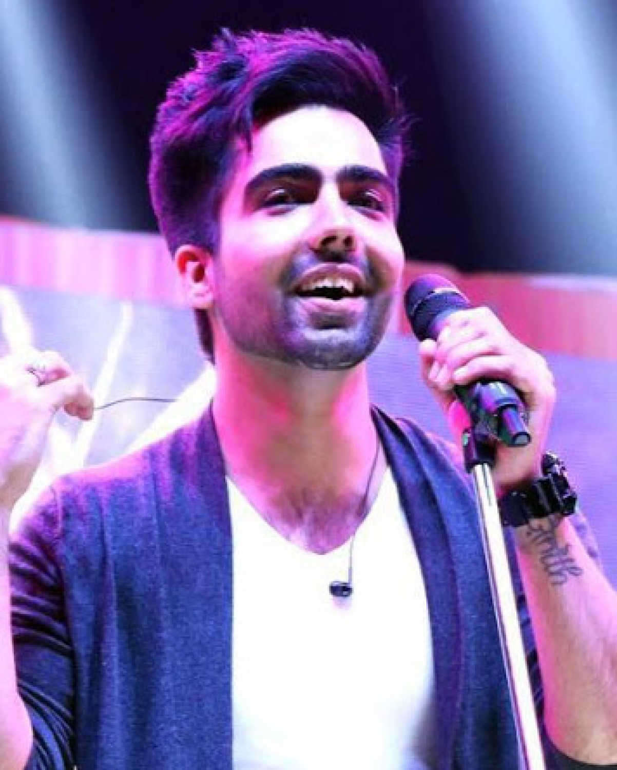Harrdy Sandhu Phone Number, House Address, Email ID, Contact Details