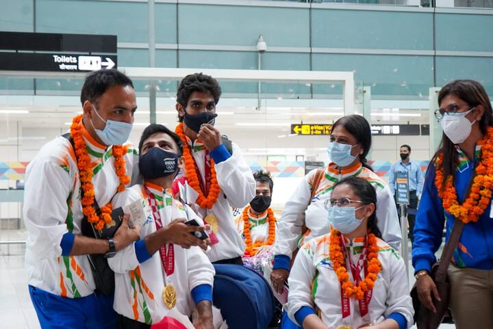 గతంలో ఎన్నడూ లేని విధంగా భారత్ ఈసారి పారాలింపిక్స్‌లో 19 పతకాలు సాధించింది.