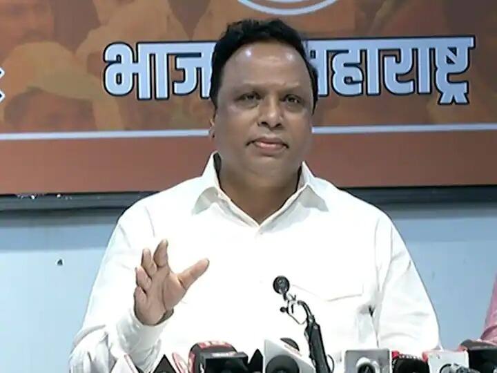 Ashish Shelar accused of scam in Coastal Road work of Chief Minister Uddhav Thackeray's dream project मुख्यमंत्री उद्धव ठाकरे यांचा ड्रीम प्रोजेक्ट असलेल्या कोस्टल रोडच्या कामात घोटाळा, आशिष शेलार यांचा आरोप